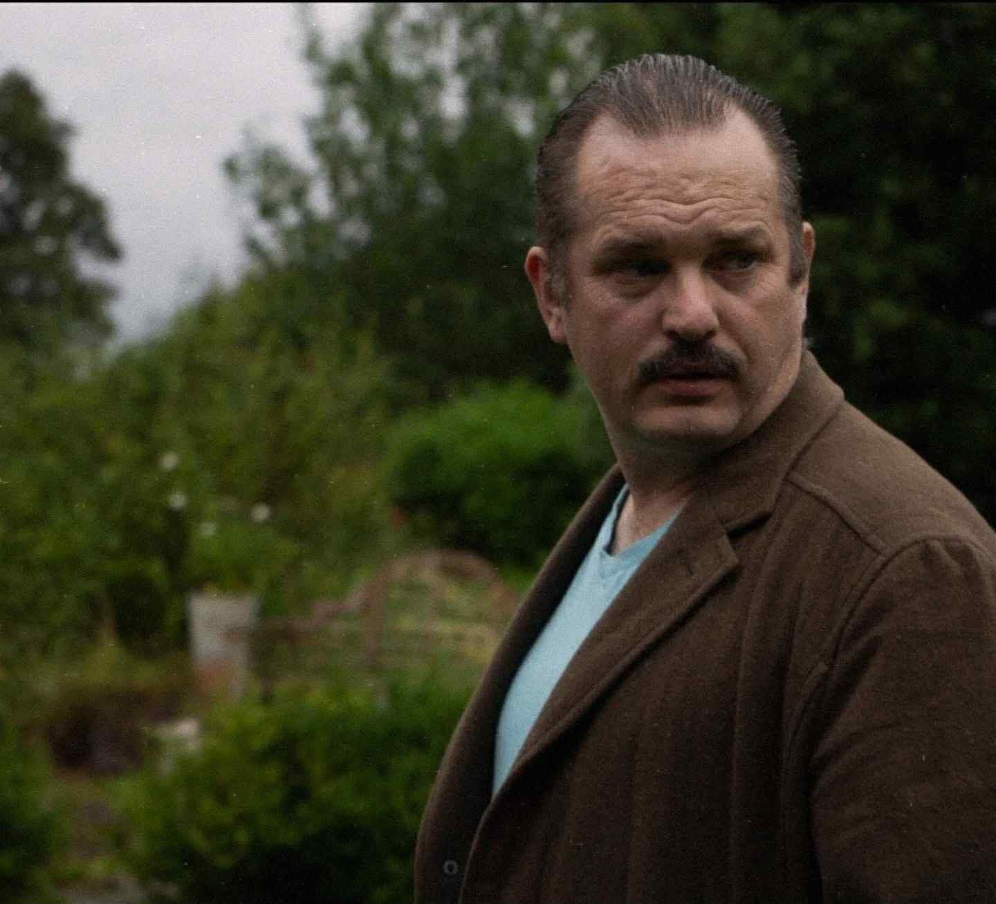 Phil Gwilliam as Stevie in Semolina Pilchard